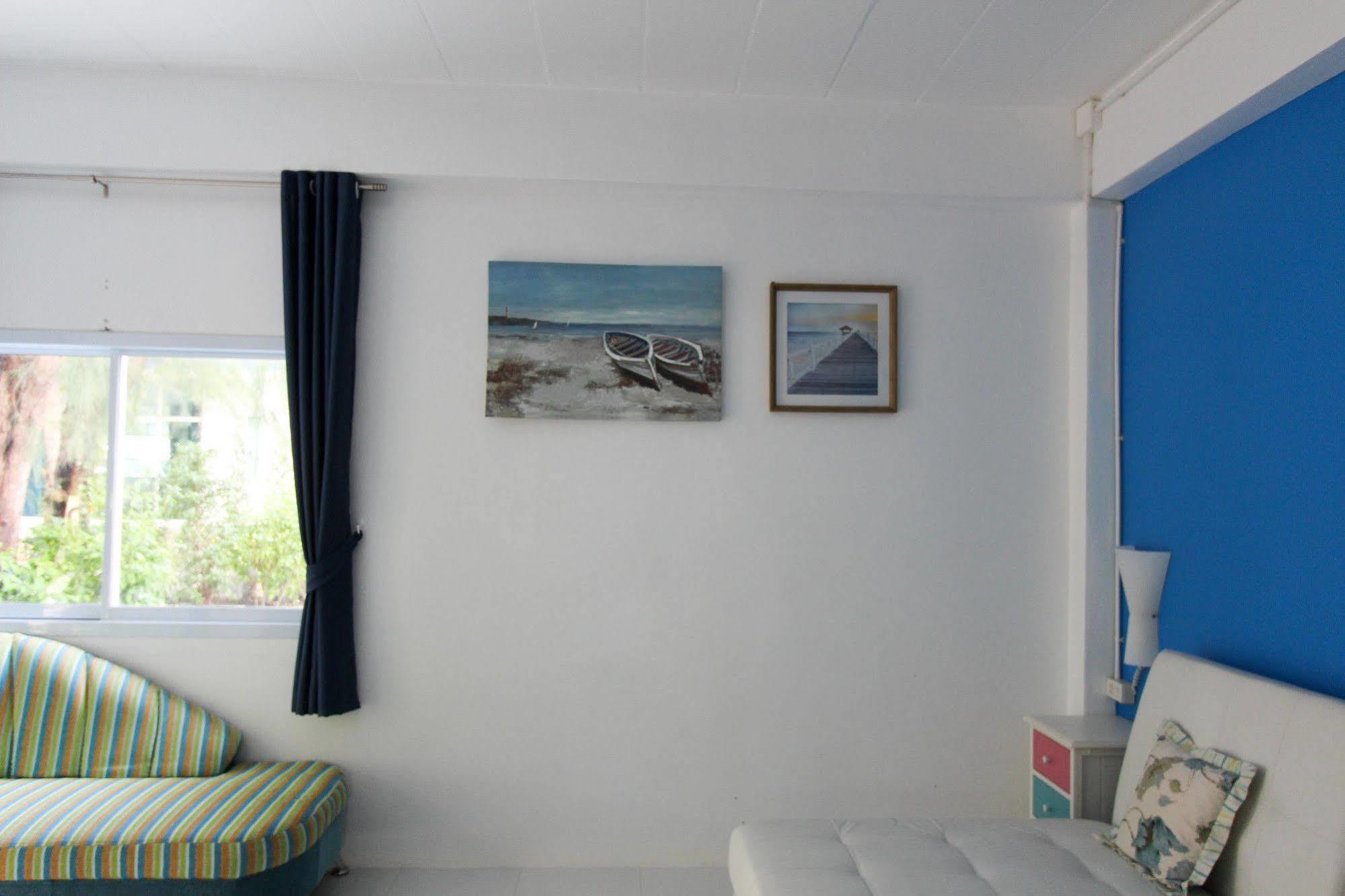 Issara Beach Resort Szicson Kültér fotó